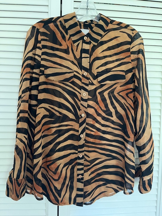 Tops - Chicos sheer animal print blouse